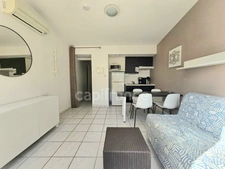 A vendre maison de vacances traversante de 31m2, dans une résidence en bord de mer avec piscines, activités et restaurant à Castellare di Casinca (HAUTE CORSE)