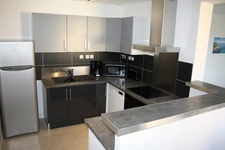Maison de plain-pied de 144 m2 au total, 2 maisons indépendantes, jardins, terrasses, parking, sans vis-à-vis et proche des commerces à FOLELLI, Haute Corse (20)