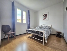 A vendre maison de 300 m2 divisées en 4 habitations, terrain 1395 m2, garage et terrain cOnstructible à MONTE (Haute Corse)