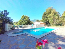Maison de 156 m2 dont un T3 + piscine + garage avec vue montagne à SAN LORENZO