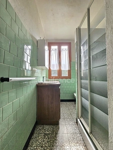Maison 5 pièces, 4 chambres, grand garage de 100 m2, atelier, terrain de 4186 m2 c0nstructible à FRANCARDO (20236)