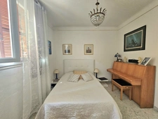 Bel appartement lumineux T5 de 134 m2, 4 chambres, 2 salles d'eau au centre de BASTIA (20200)