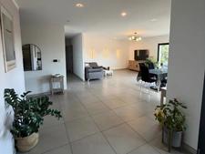 Maison 5 pièces – 120 m² habitables – Vue mer – Piscine - Garage de 136 m2 à FOLELLI, Penta di Casinca (Haute-Corse)