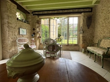 Marciac (32) VERY ELEGANT MANOR HOUSE, requiring no work, with an artist's house or gîte, walled centuries-old park