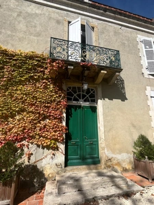 Dpt (32) NOGARO nearby, ELEGANT NOTABLES' HOUSE, economical, from the 19th century, 600M2, centuries-old park, U-shaped outbuildings, 11 ha, no work required, 
