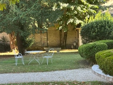 Marciac (32) VERY ELEGANT MANOR HOUSE, requiring no work, with an artist's house or gîte, walled centuries-old park
