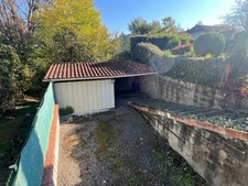 PLAISANCE(32), BELLE MAISON RENOVEE 130m2 par artisan+ APPARTEMENT (ou local) 42m2, jardin clos 650m2, garage, atelier, au calme, commerces à pied ! SANS TRAVAUX