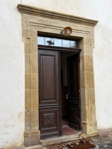 PLAISANCE DU GERS (32): Elegant bourgeois house with garages and outbuildings, in original condition, 190m2 on landscaped grounds of 5,000m2, in a quiet location. 