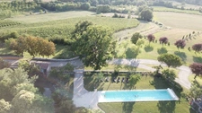 Department (32): ELEGANT 19TH CENTURY CASTLE, requiring no work, medieval foundations with moat, swimming pool, on 9100m2 enclosed garden. 
