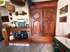 PLAISANCE (32) centre, élegante MAISON DE MAITRE XVIIIs, sans travaux, 190m2 sur 800m2 de jardin clos et paysagé, belle dépendance, chauffage central , 4chambres dont 1 au rez-de-chaussée, salon 44m2
