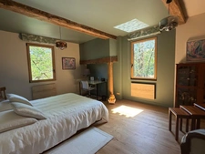 MARCIAC(32) proche: AUTHENTIQUE MOULIN SEIGNEURIAL d'EXCEPTION  des XIV-XVIIIs, caché, avec son bief baignable, 1.5 HECTARE, élégante rénovation, meublé, tennis, RARE