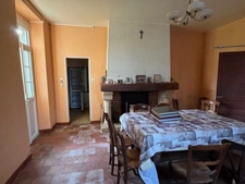 PLAISANCE DU GERS(32): MAISON BOURGEOISE avec garages et dependances , dans son jus, 190m2 sur terrain paysagé 5.000m2, au calme, 