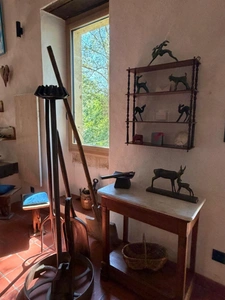 MARCIAC(32) proche: AUTHENTIQUE MOULIN SEIGNEURIAL d'EXCEPTION  des XIV-XVIIIs, caché, avec son bief baignable, 1.5 HECTARE, élégante rénovation, meublé, tennis, RARE