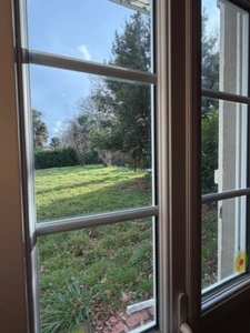 PLAISANCE DU GERS (32): Elegant bourgeois house with garages and outbuildings, in original condition, 190m2 on landscaped grounds of 5,000m2, in a quiet location. 