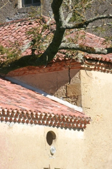 MARCIAC (32): Beautiful castle overlooking 8 hectares, ideal for public reception, events, senior residence, community, shared housing
