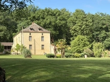 Dpt Gers (32), PLAISANCE proche, ELEGANTE PROPRIETE RURALE XVIIIs, sur 5300m2 clos, un peu cachée, au bout d un chemin.  