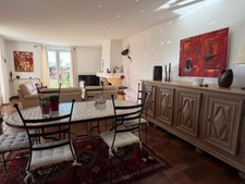 AIGNAN(32) : ELEGANTE MAISON TRADITIONNELLE  des années 80, SANS TRAVAUX, 150m2 habitables, bien située à AIGNAN, sur 2.000m2, les commerces A PIED !