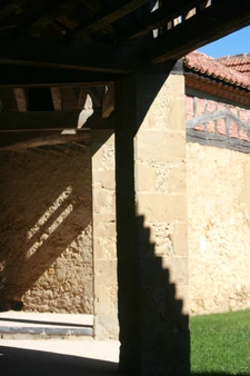 MARCIAC (32): Beautiful castle overlooking 8 hectares, ideal for public reception, events, senior residence, community, shared housing