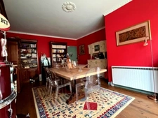 MARCIAC (32): élégante MAISON en pierre, singulière, 170m2 SANS TRAVAUX 4 chambres, salon cathedrale et autres...
