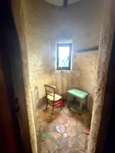 MARCIAC (32): Former seigniory, beautiful 14th-century castle on +3hectares, hidden at the end of the road, no neighbors, in the countryside, 500m2 of living space, heated swimming pool, discover the 