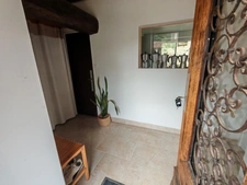 Near Plaisance (32) and Maubourguet (65): In a peaceful setting, a beautiful 180m² rural property on 1.5 hectares of wooded land, requiring no work, with no overlooking neighbors... A truly special pl