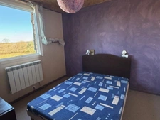 PLAISANCE (32) nearby: at the end of the road, NO NEIGHBORS, beautiful VIEW, beautiful 174m2 HOUSE, economical, ecological, on 15000m2 of flat, elevated land. 