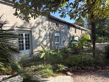 PLAISANCE(32) du Gers: AUTHENTIQUE LONGERE XVIIIs de 240m2, 4chambres, sur jardin paysagé clos de 2.500m2 et piscine hors sol, possibilité de chambres d hotes et/ou petit gîte ou accueil d'un parent,