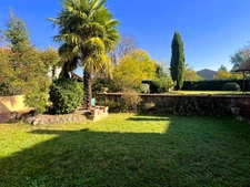 PLAISANCE(32), BELLE MAISON RENOVEE 130m2 par artisan+ APPARTEMENT (ou local) 42m2, jardin clos 650m2, garage, atelier, au calme, commerces à pied ! SANS TRAVAUX