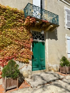 Dpt (32) NOGARO nearby, ELEGANT NOTABLES' HOUSE, economical, from the 19th century, 600M2, centuries-old park, U-shaped outbuildings, 11 ha, no work required, 