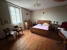 PLAISANCE DU GERS(32): MAISON BOURGEOISE avec garages et dependances , dans son jus, 190m2 sur terrain paysagé 5.000m2, au calme, 