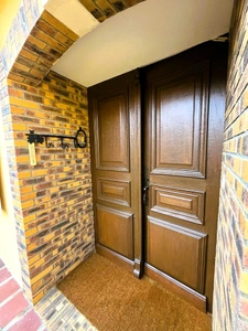 PLAISANCE(32), BELLE MAISON RENOVEE 130m2 par artisan+ APPARTEMENT (ou local) 42m2, jardin clos 650m2, garage, atelier, au calme, commerces à pied ! SANS TRAVAUX