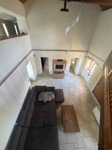 Near Plaisance du Gers (32), elegant 307m2 stone village house with 150m2 enclosed garden, no work required.