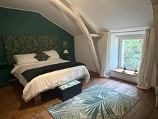 PLAISANCE(32) du Gers: AUTHENTIQUE LONGERE XVIIIs de 240m2, 4chambres, sur jardin paysagé clos de 2.500m2 et piscine hors sol, possibilité de chambres d hotes et/ou petit gîte ou accueil d'un parent,