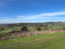 Élégant château du XIXᵉ siècle sur 70 ha, vue panoramique sur les Pyrénées, à 1h30 de Toulouse-Blagnac.