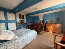 PLAISANCE (32) centre, élegante MAISON DE MAITRE XVIIIs, sans travaux, 190m2 sur 800m2 de jardin clos et paysagé, belle dépendance, chauffage central , 4chambres dont 1 au rez-de-chaussée, salon 44m2