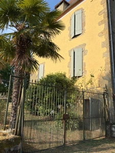 PLAISANCE DU GERS(32): élégante PROPRIETE DE CHARME et de CARACTERE XVIII-XIXs, 3,5hectares, près de Plaisance et Marciac, SANS TRAVAUX, sans vis à vis, au calme , VUE sur les coteaux, piscine