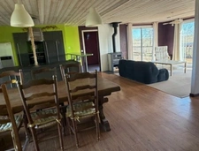PLAISANCE (32) nearby: at the end of the road, NO NEIGHBORS, beautiful VIEW, beautiful 174m2 HOUSE, economical, ecological, on 15000m2 of flat, elevated land. 