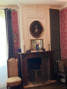 Elegant 18th-century château, requiring no work, on 1 hectare enclosed by walls, landscaped garden, chapel, orangery, outbuildings, ideal for family or events, near Pau, Lourdes, Marciac, Tarbes...