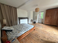 Near Plaisance (32) and Maubourguet (65): In a peaceful setting, a beautiful 180m² rural property on 1.5 hectares of wooded land, requiring no work, with no overlooking neighbors... A truly special pl