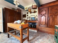 PLAISANCE (32) centre, élegante MAISON DE MAITRE XVIIIs, sans travaux, 190m2 sur 800m2 de jardin clos et paysagé, belle dépendance, chauffage central , 4chambres dont 1 au rez-de-chaussée, salon 44m2
