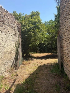 PLAISANCE du GERS proche(32): ANCIENNE PROPRIETE BOURGEOISE avec dépendances, bois, petit etang, 2 hectares,CALME, sans vis à vis,