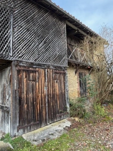 PLAISANCE DU GERS (32): Elegant bourgeois house with garages and outbuildings, in original condition, 190m2 on landscaped grounds of 5,000m2, in a quiet location. 