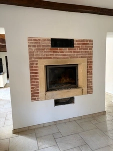 Near Plaisance du Gers (32), elegant 307m2 stone village house with 150m2 enclosed garden, no work required.