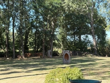 MARCIAC(32) proche: AUTHENTIQUE MOULIN SEIGNEURIAL d'EXCEPTION  des XIV-XVIIIs, caché, avec son bief baignable, 1.5 HECTARE, élégante rénovation, meublé, tennis, RARE