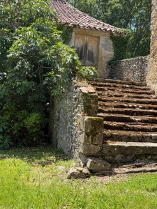 Gers (32), VERY BEAUTIFUL FAMILY CASTLE, 45HA with outbuildings, somewhat hidden, in a dominant position, a beautiful history 