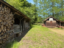 Nogaro(32) 7 km, ANCIENNE METAIRIE GASCONNE 280m2 dont 160m2 habtiables sur 4.5ha, au bout d'un long chemin, CACHEE, SANS VIS A VIS, 5 ha de bois et terres, AU CALME, dépendances, rare
