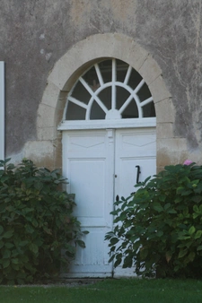 MARCIAC (32): Beautiful castle overlooking 8 hectares, ideal for public reception, events, senior residence, community, shared housing