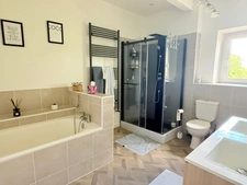 Dpt Gers (32), PLAISANCE proche, ELEGANTE PROPRIETE RURALE XVIIIs, sur 5300m2 clos, un peu cachée, au bout d un chemin.  