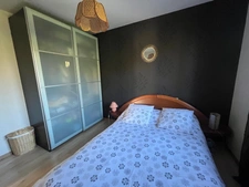 MARCIAC (32), MAISON DE CHARME de 1995, 130 m² habitables, 3200m2 terrain arboré, un peu cachée, vue, 4 chambres, grand sejour, SANS NUISANCE 