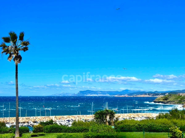 APPARTEMENT T3 VUE MER + TERRASSE - PARKING - PISCINE à vendre SIX-FOURS-LES-PLAGES (83)